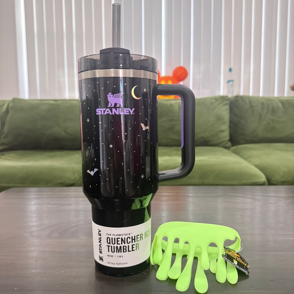 Stanley Halloween 2025 Spellcast Black 40oz Quencher H2.0 FlowState Tumbler